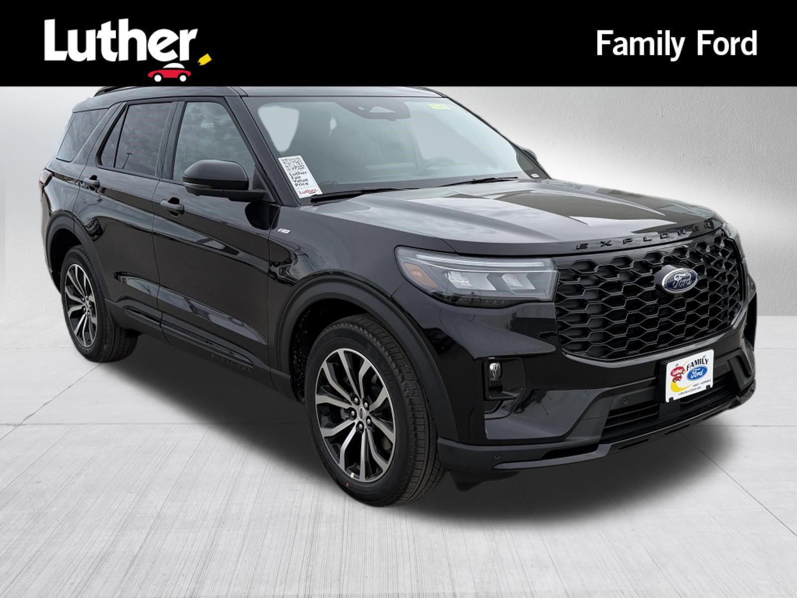 New 2026 Agate Black Metallic Ford ST-Line image 1