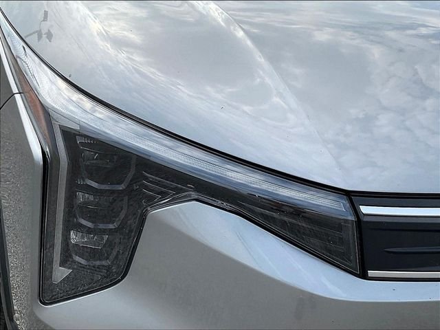Used 2025 Gray Kia LXS image 33