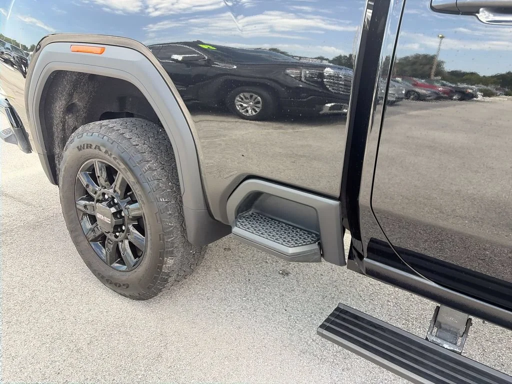 2025 GMC Sierra 2500HD AT4 - Photo 29