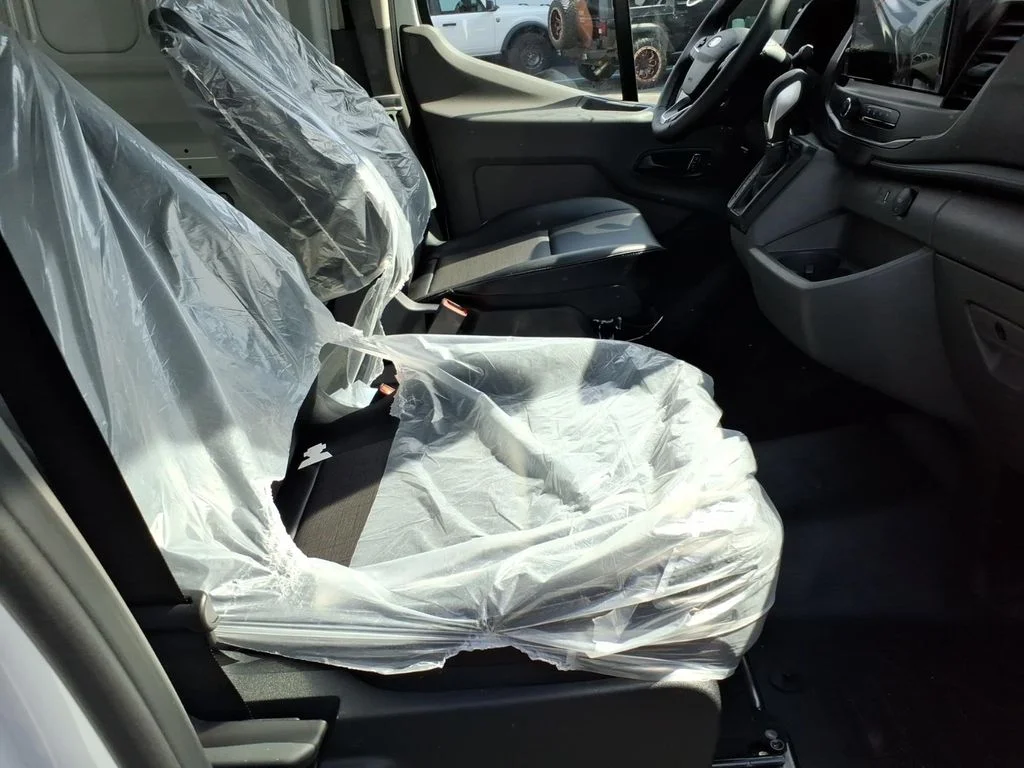New 2026 Oxford White Ford Cargo Van image 6