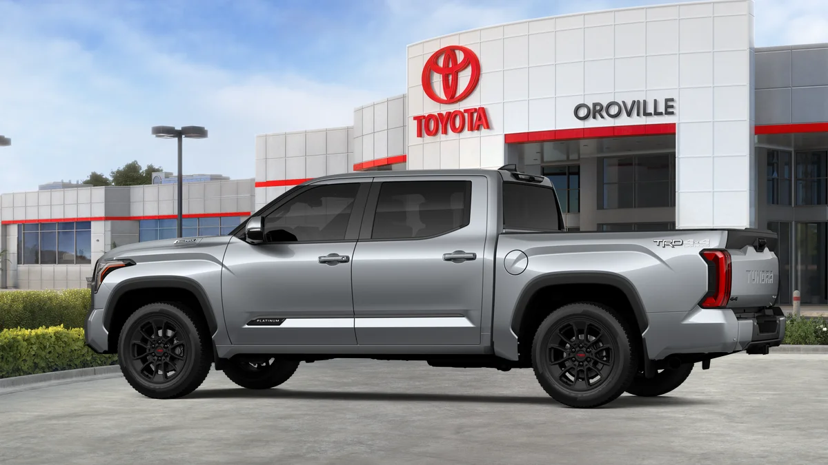 2026 Toyota Tundra Platinum - Photo 24
