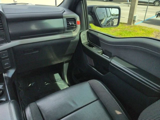2022 Ford F-150 Raptor - Photo 17