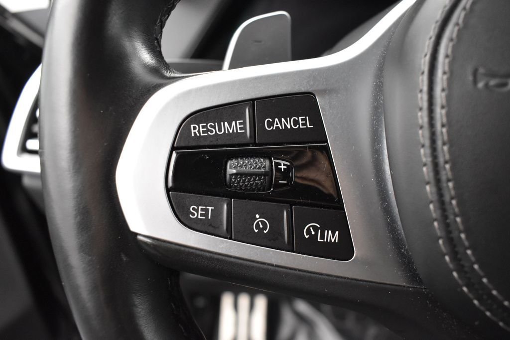 Used 2021 Black BMW M50i image 6