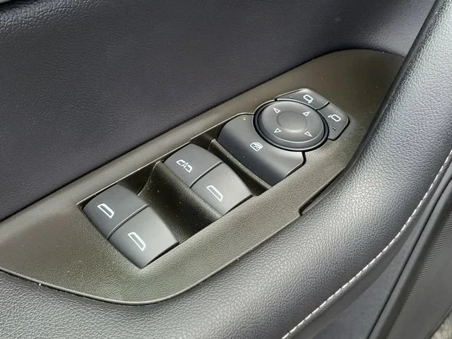 2023 Chevrolet Blazer 2LT - Photo 19