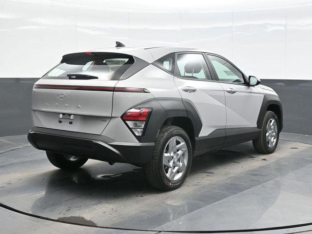 New 2027 Gray Hyundai SE AWD image 9