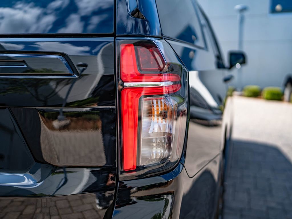 Used 2024 Black Chevrolet Z71 image 15