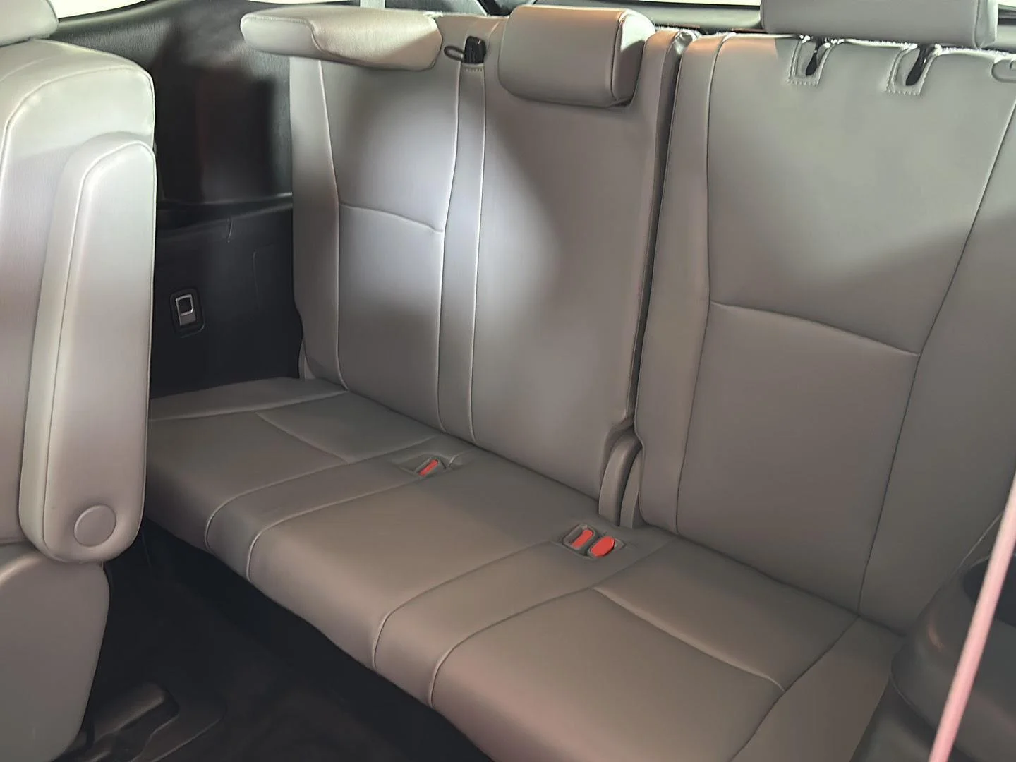 Used 2022 Celestial Silver Metallic Toyota XLE image 13