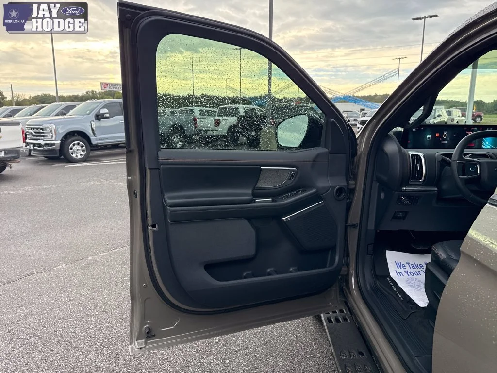 New 2027 Marsh Gray Ford Tremor® image 12