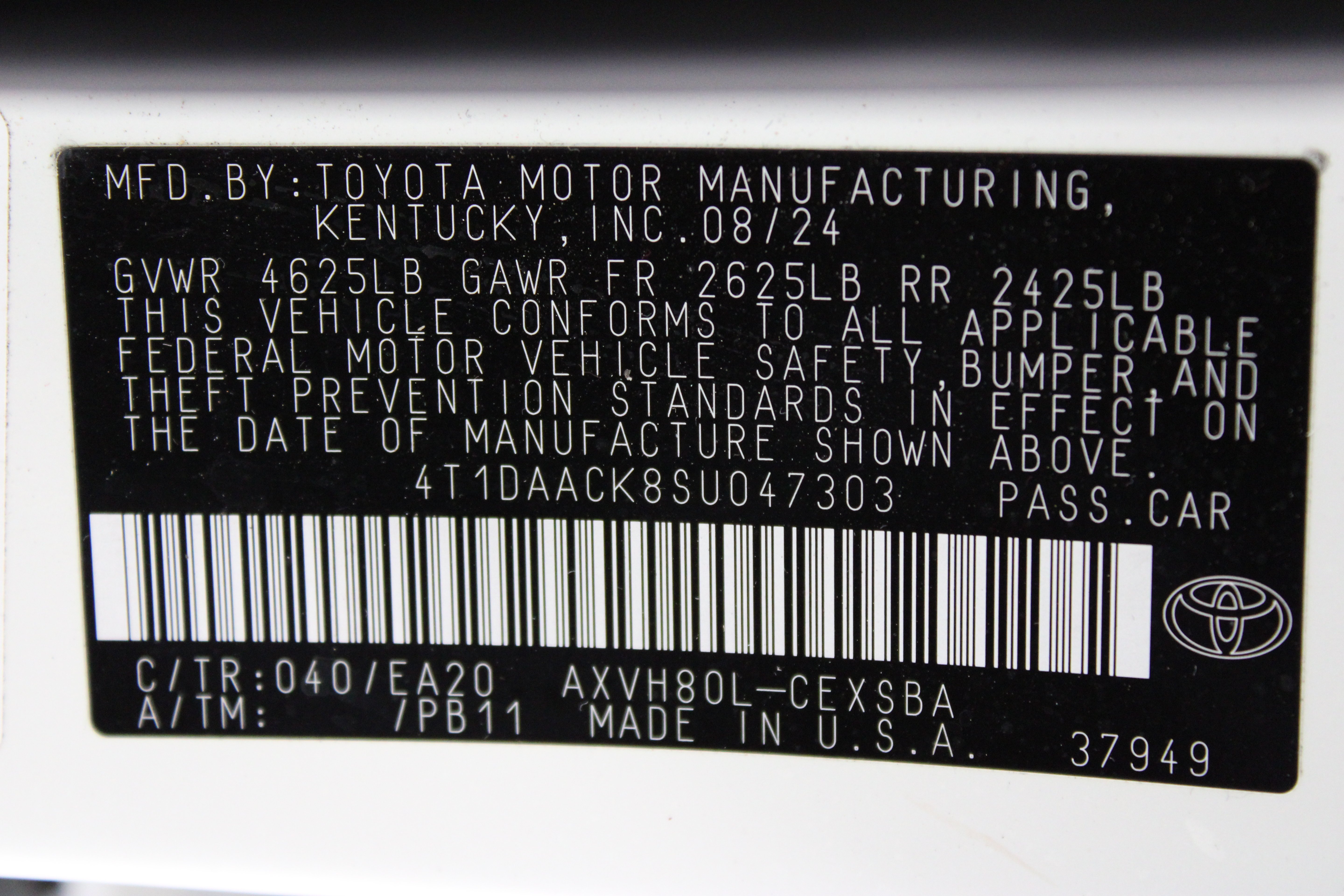 Used 2025 White Toyota SE image 40