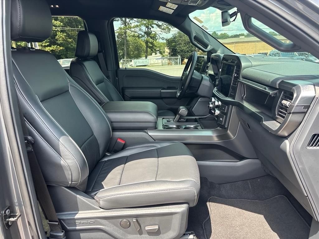 2026 Ford F-150 Lariat - Photo 13