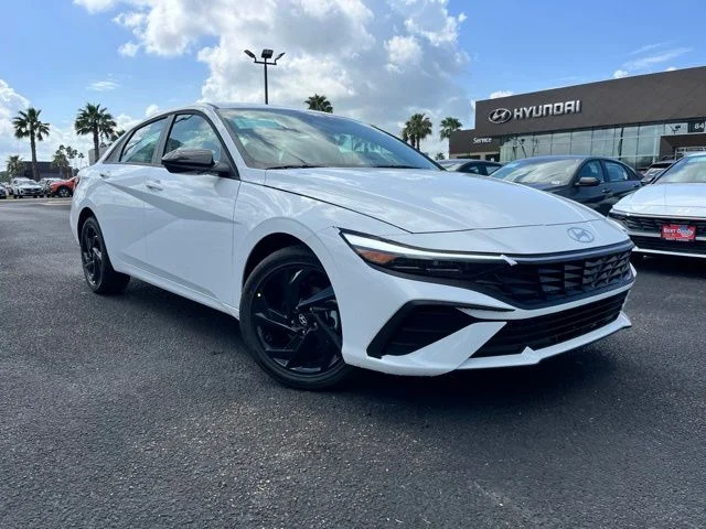 New 2026 Hyundai ELANTRA SEL Sport