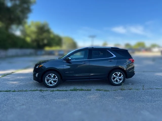 Used 2019 Gray Chevrolet Premier image 10