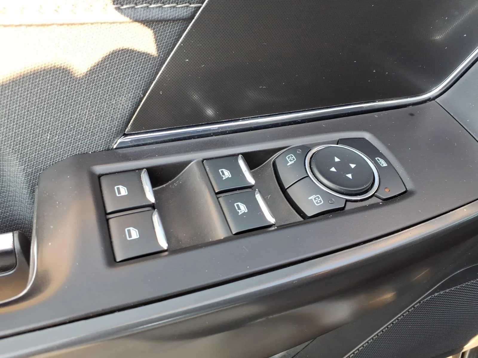 Used 2024 Carbonized Gray Metallic Ford XLT image 8