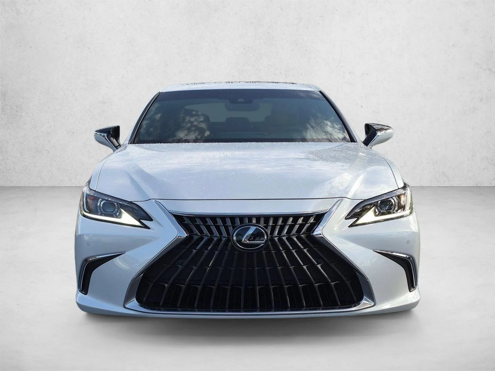 Certified Used 2025 Eminent White Pearl Lexus ES 350 image 2