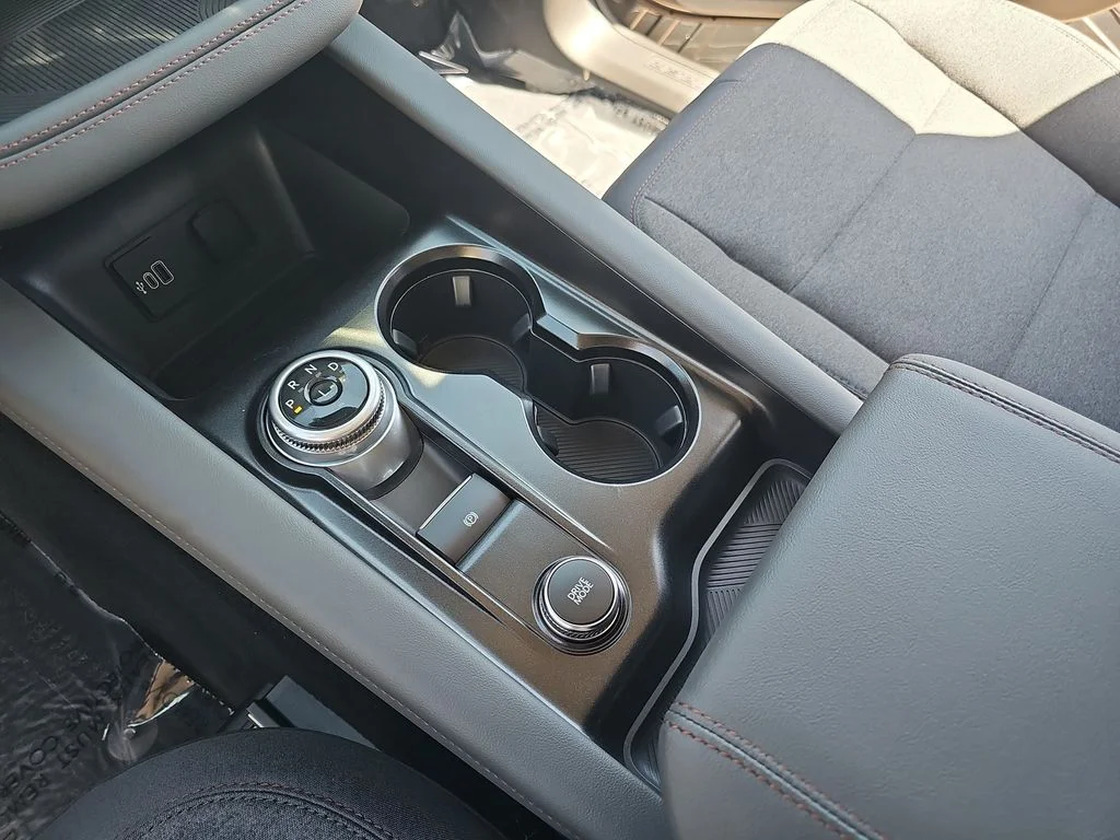 New 2026 Carbonized Gray Metallic Ford Active image 26
