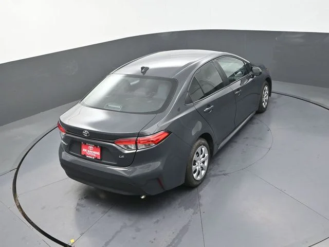 Used 2024  Toyota LE image 28
