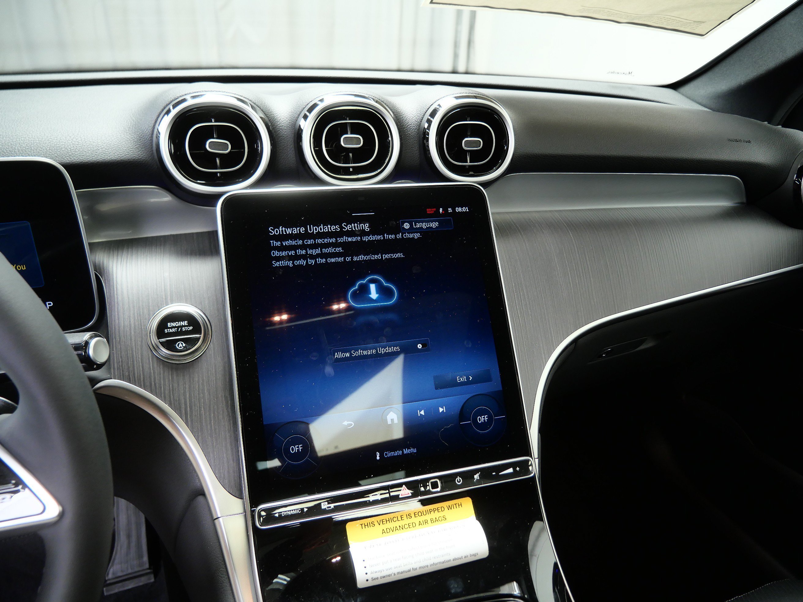 New 2026 Black Mercedes-Benz GLC 300 image 10