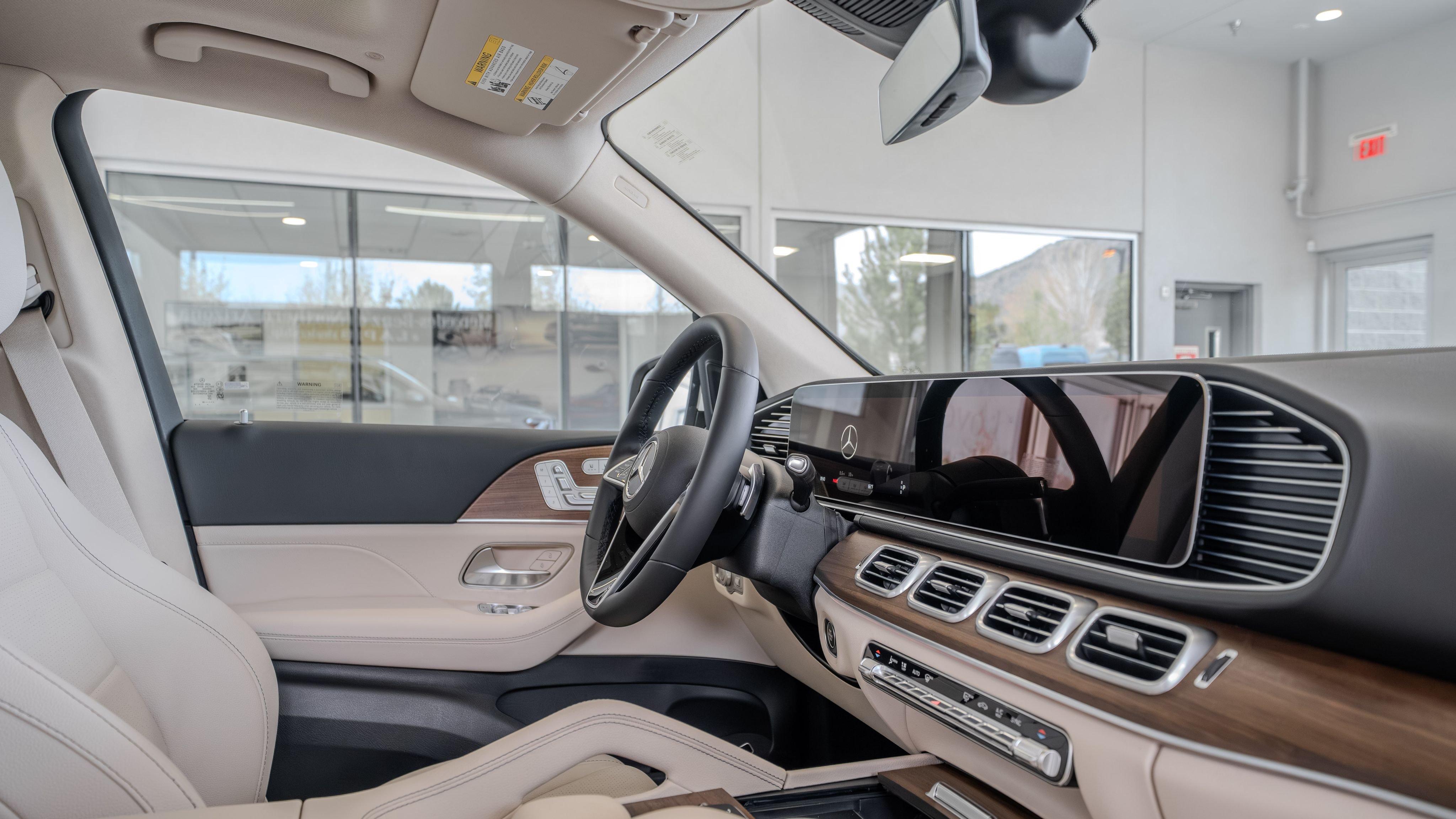 New 2026 Polar White Mercedes-Benz GLE 450 image 18