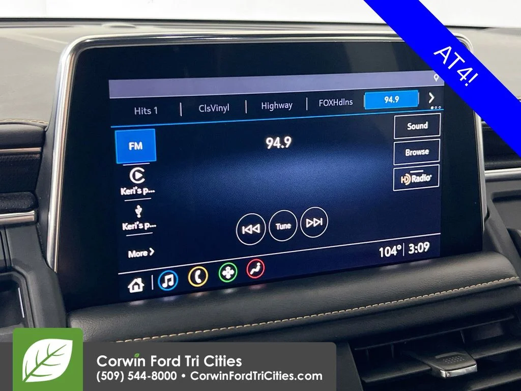 Used 2021 Black GMC AT4 image 23