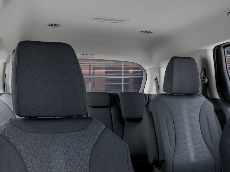 New 2027 Snow White Pearl Kia LX image 27