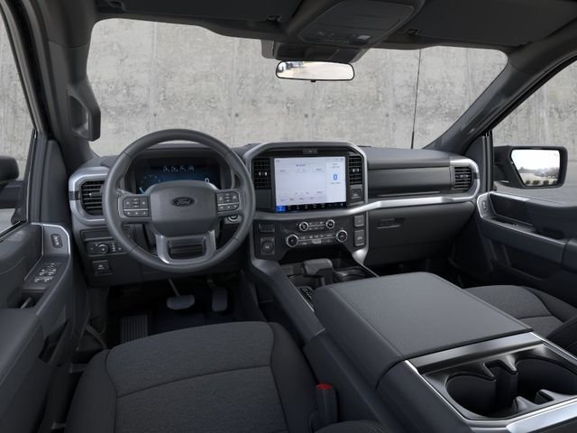 New 2026 Silver Metallic Ford XLT image 9