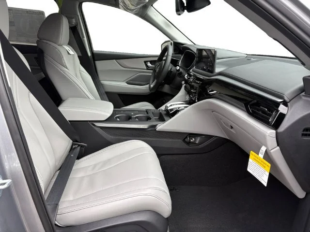 Certified Used 2026 Solar Silver Metallic Acura Technology Package image 6