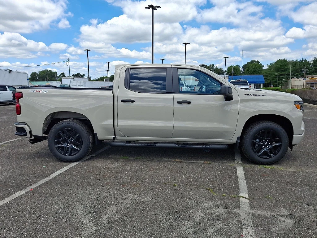 New 2026 White Sands Chevrolet Custom image 9