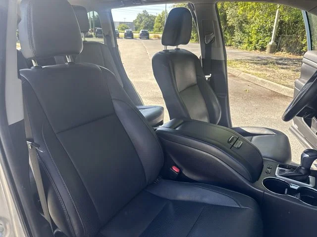 Used 2019 Silver Toyota Limited image 10