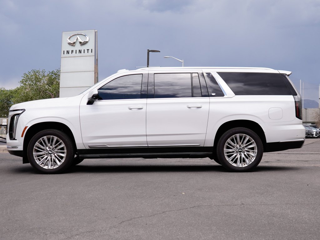 Used 2025 Crystal White Tricoat Cadillac 4WD Premium Luxury image 6