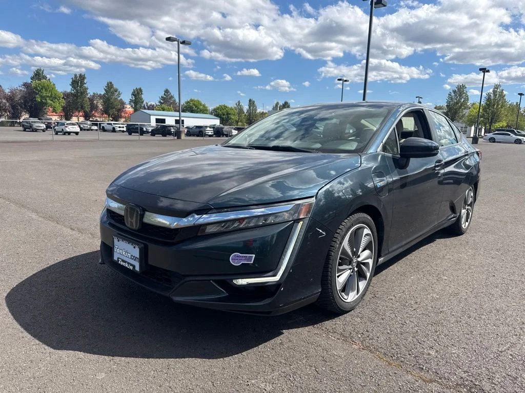 Used 2018 Moonlit Forest Pearl Honda Touring image 3