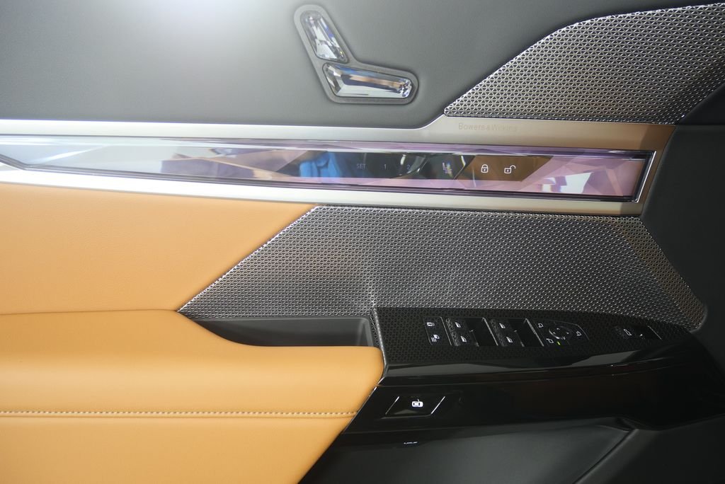 New 2026 Gray Metallic BMW 740i image 9