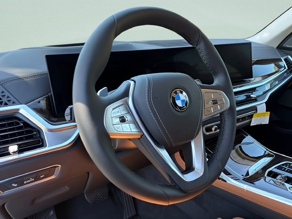 New 2027 Mineral White Metallic BMW xDrive40i image 13
