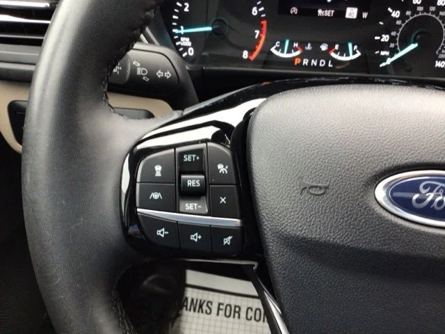 Certified Used 2022 Stone Blue Metallic Ford SEL image 13