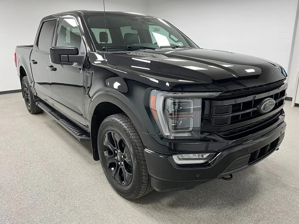 Used 2023 Black Ford Lariat image 2