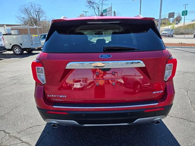 Used 2023 Red Ford Limited image 7
