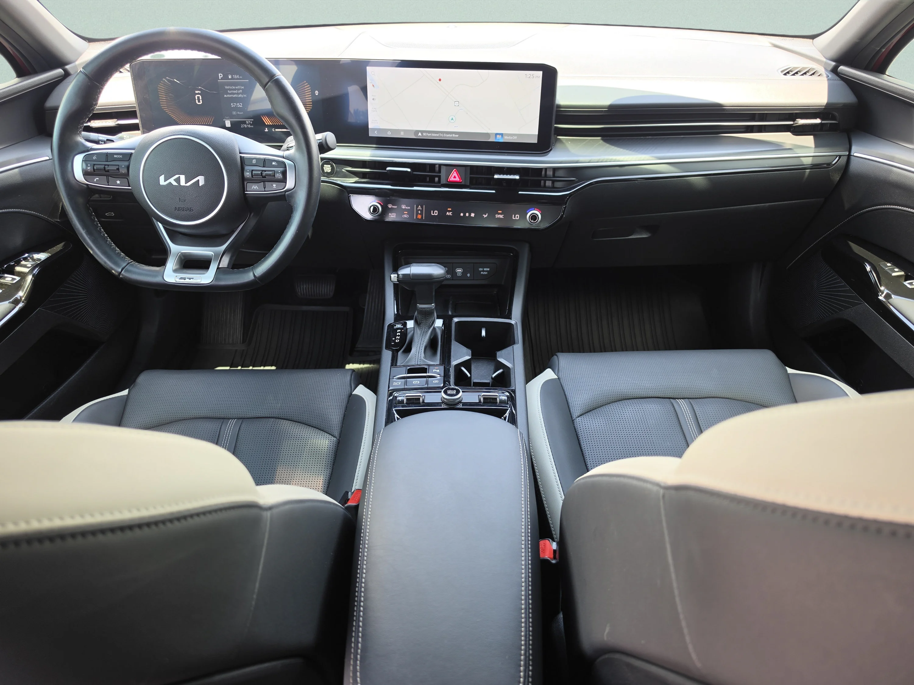 Used 2025 Runway Red Kia GT-Line image 18