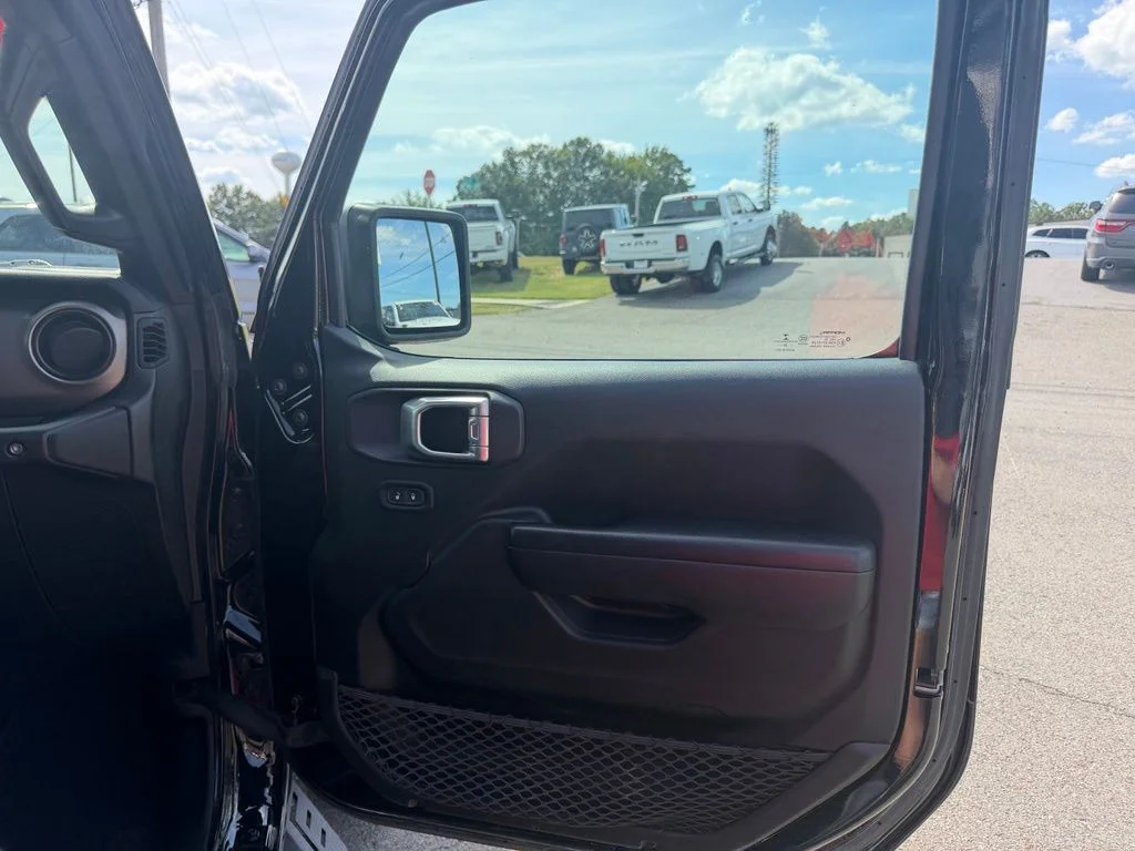 Used 2021 Black Jeep Unlimited Sport S image 30