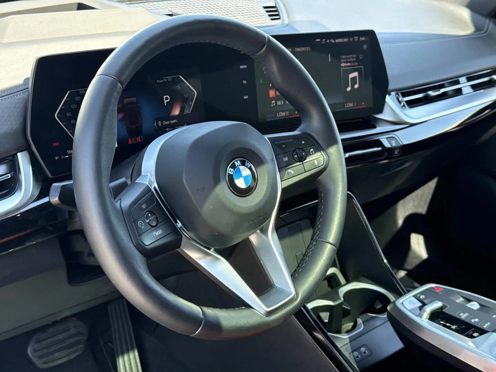 Used 2025 Black Sapphire Metallic BMW xDrive28i image 3
