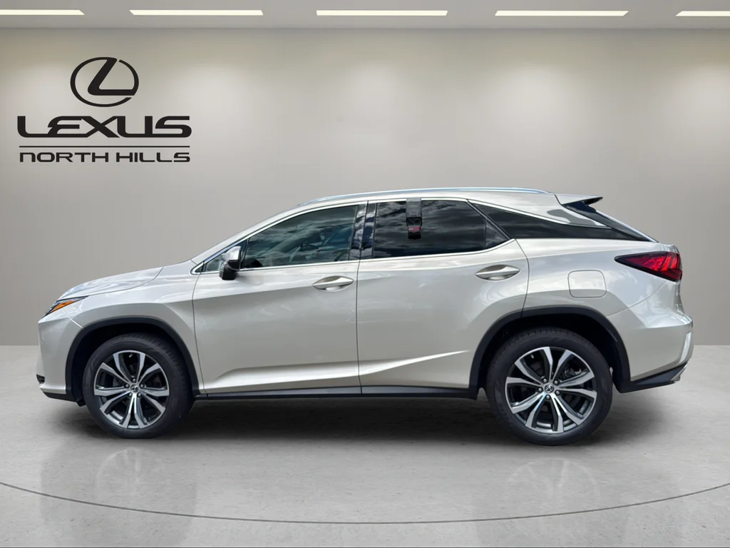 Used 2018 Beige Lexus 350 image 9