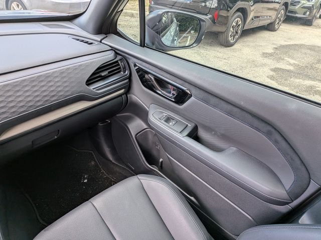 Used 2025 Silver Subaru Limited image 19