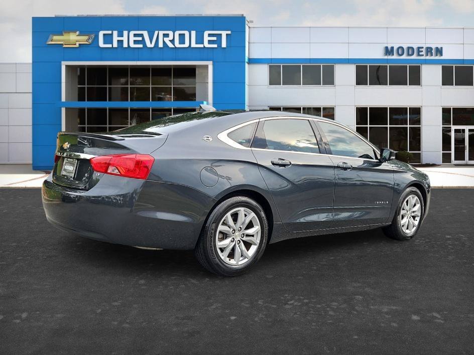 Used 2018 Nightfall Gray Metallic Chevrolet LT image 5