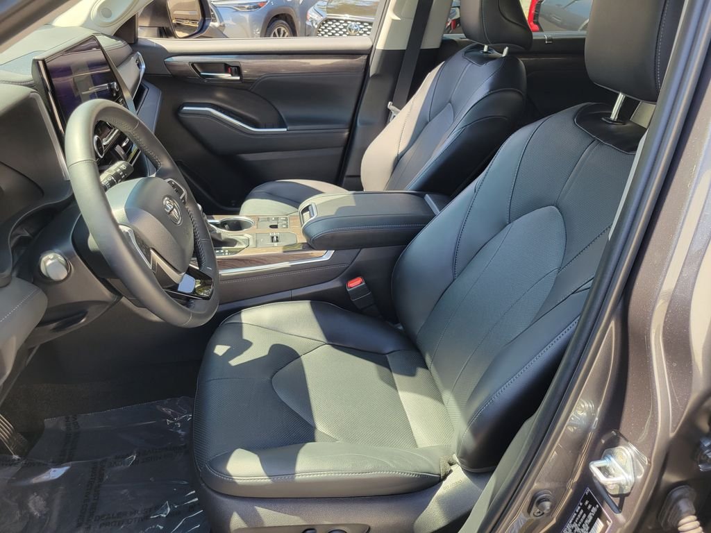 Used 2024 Gray Toyota Limited image 16