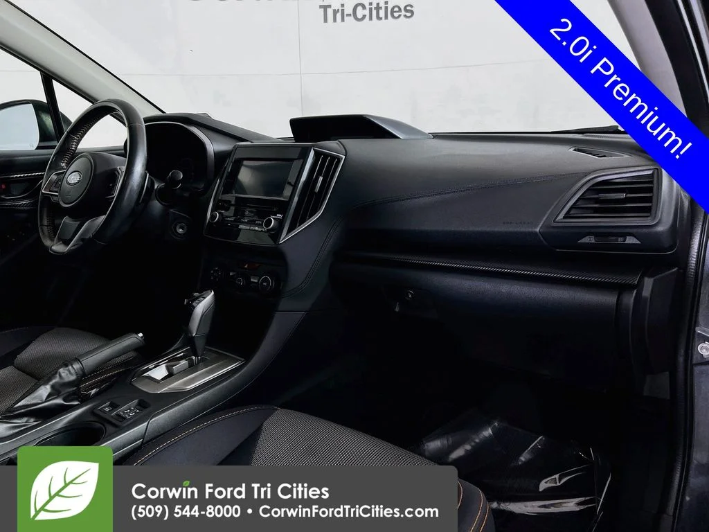 Used 2019 Dark Gray Metallic Subaru 2.0i Premium image 27