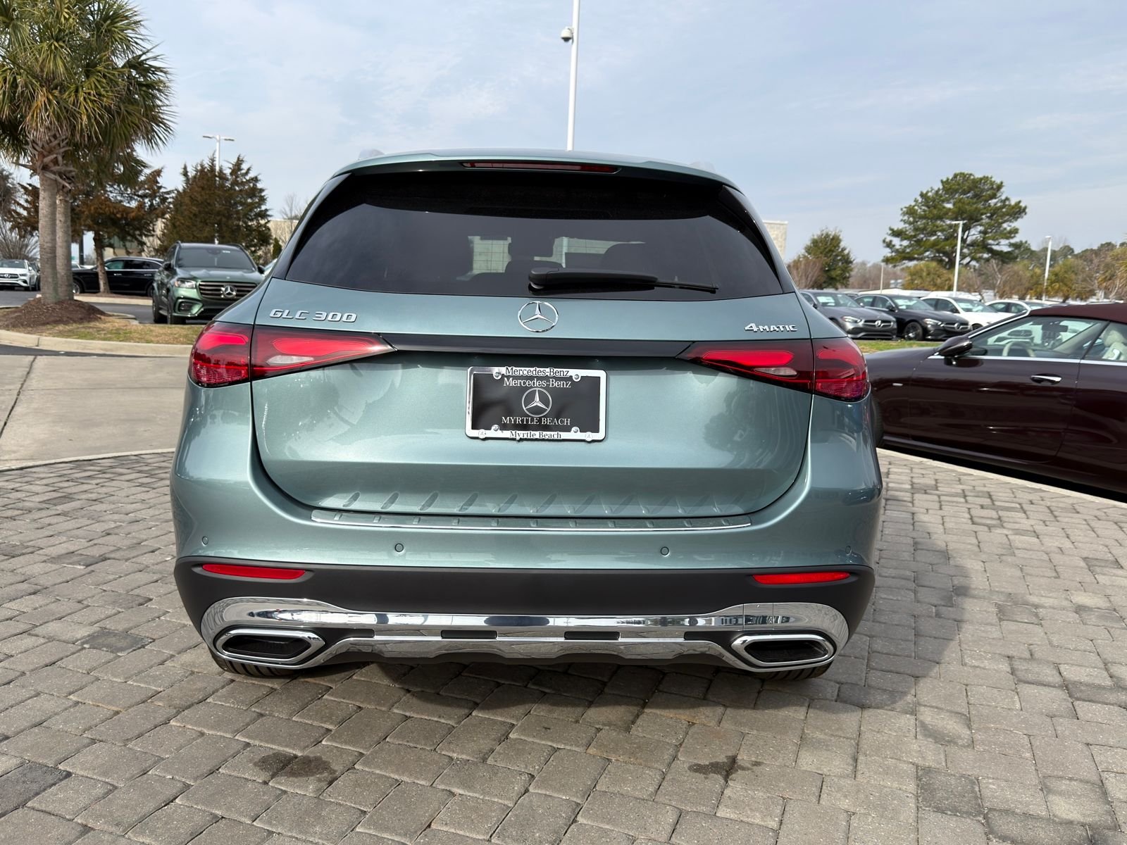 New 2026 Verde Silver Metallic Mercedes-Benz GLC 300 image 10