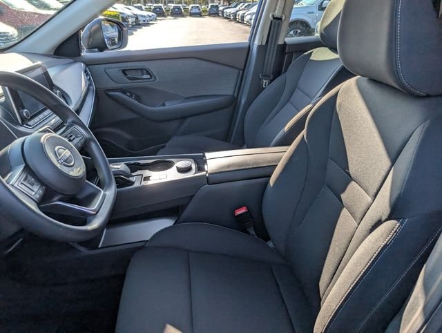 Used 2023 Blue Nissan S image 10