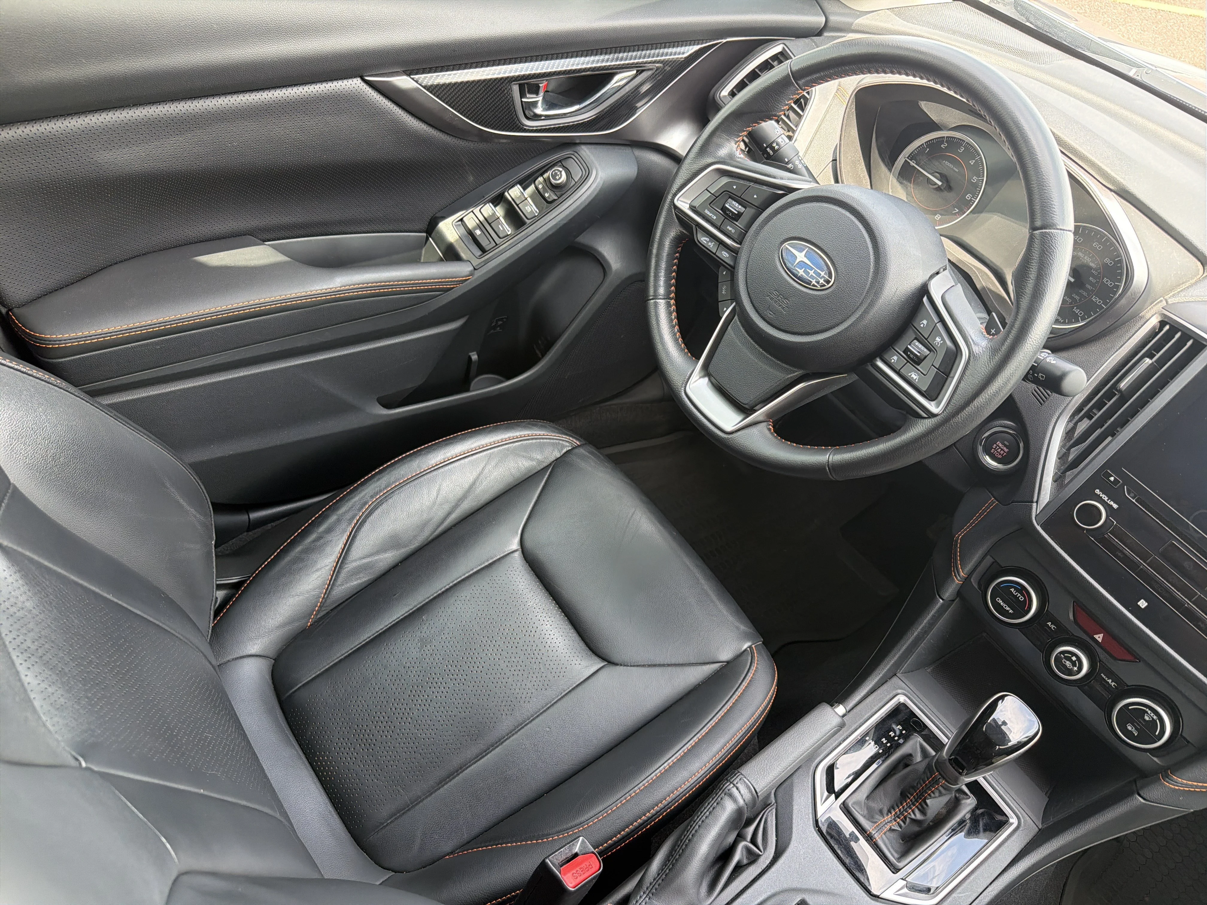 Used 2019 Ice Silver Metallic Subaru Limited image 9