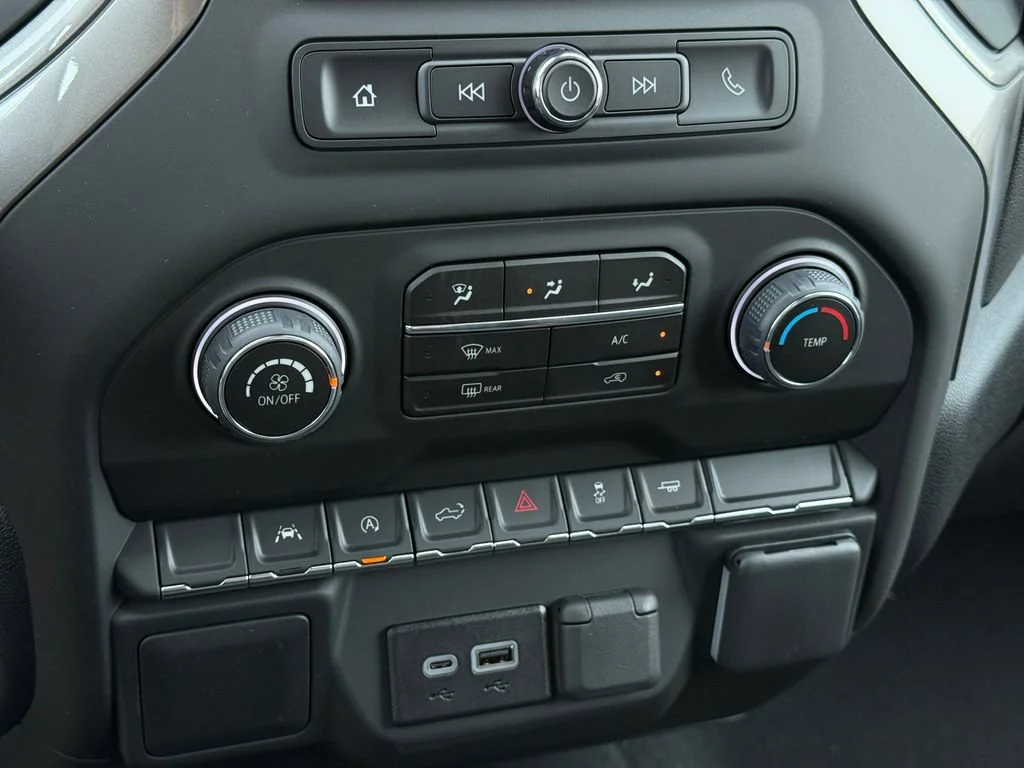 2026 Chevrolet Silverado 1500 Custom - Photo 17