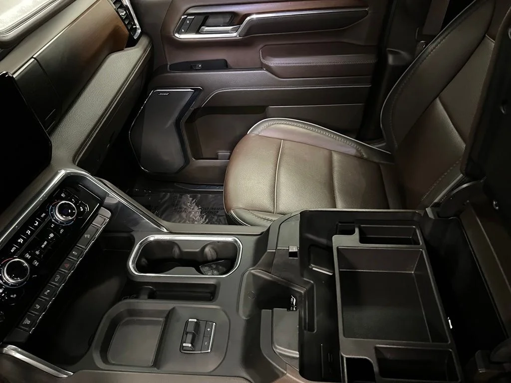 Used 2024 Black GMC Denali image 35