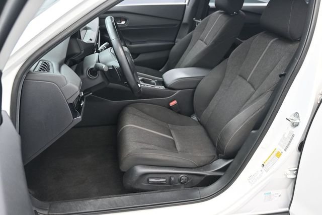 Used 2024  Honda Sport image 10