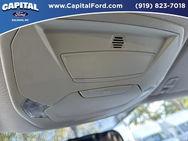 Used 2017 Black Ford SE image 32